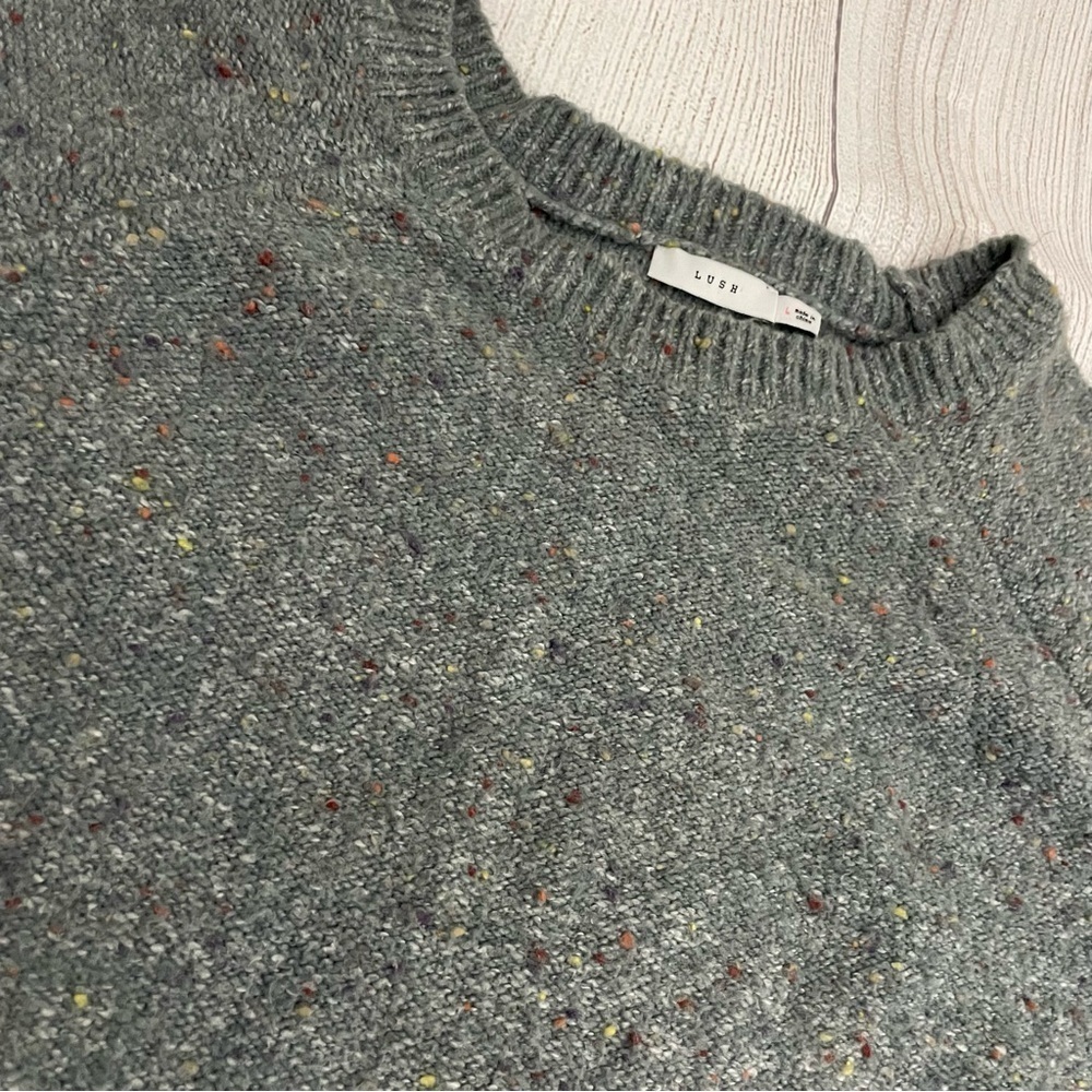 LUSH Women's Cozy Gray Speckled Crewneck Sweater With Balloon Sleeves Size Large - Picture 6 of 11
